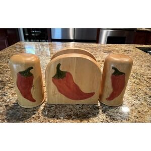 VTG Chili Pepper Napkin Holder & S&P Shakers Hand painted Clay Art Wood FUN